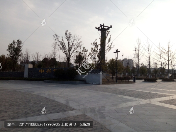 龍城廣場,路口大道,平原大道