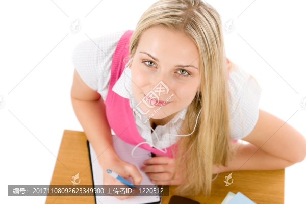 女人