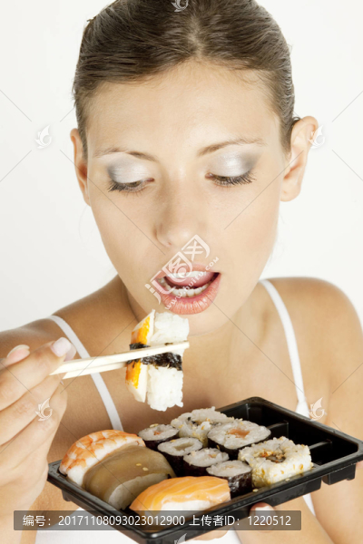 女人
