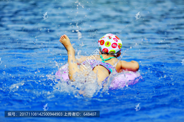 兒童戲水,兒童游泳,兒童學游泳