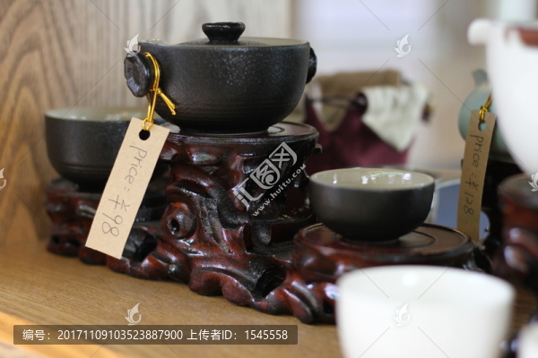 茶葉茶飲茶具