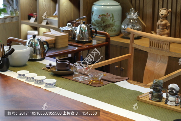 茶葉茶飲茶具