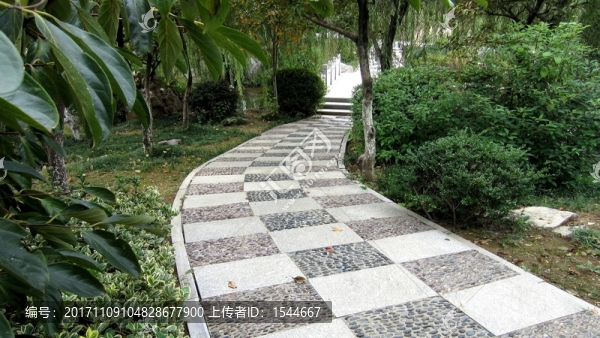 鵝卵石小道