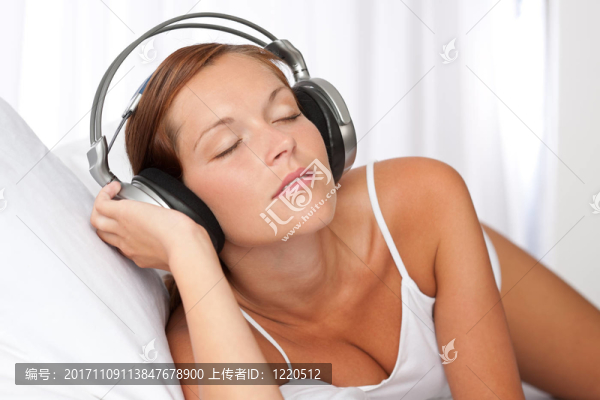 女人