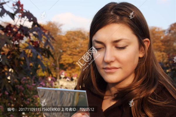 女人