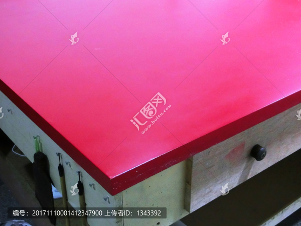 書(shū)畫(huà)手工裝裱大紅漆案
