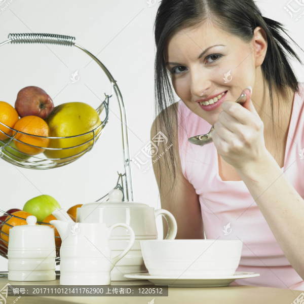 女人