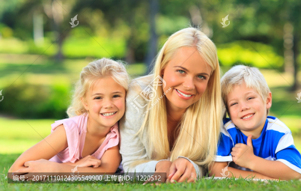 女人