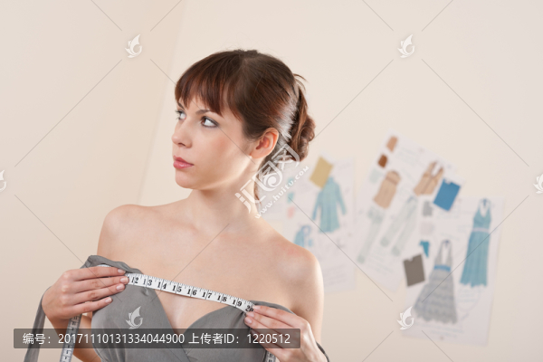 女人