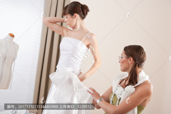 女人