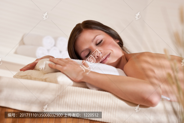 女人