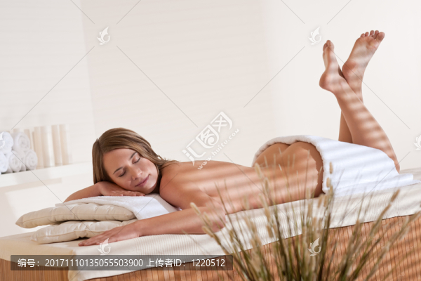 女人