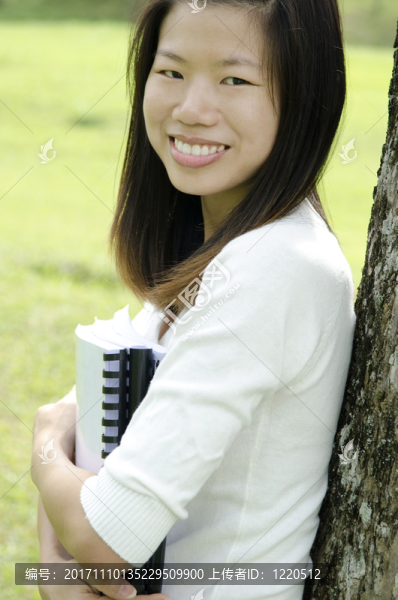 女人