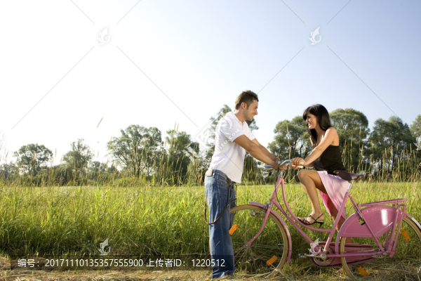 騎單車(chē)旅游