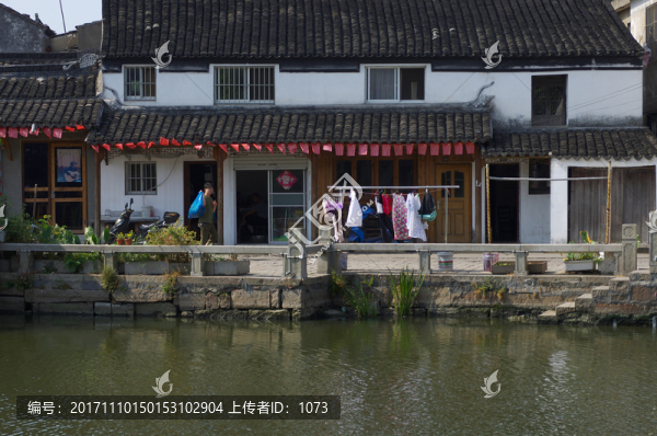 沿河風景
