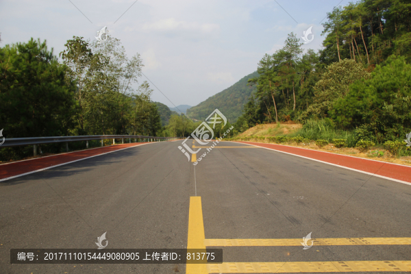 鄉(xiāng)村路