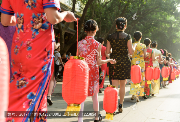 旗袍女人
