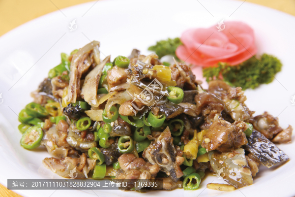 青椒炒甲魚
