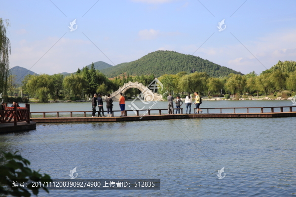 云龍湖