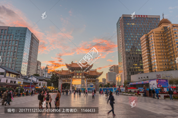 金馬碧雞坊