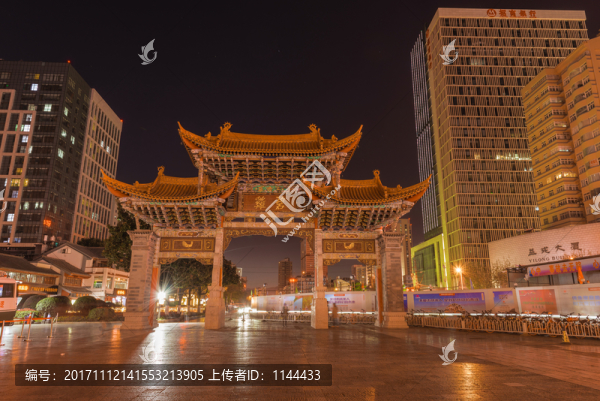 金馬碧雞坊