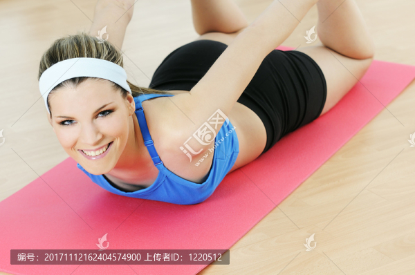女人