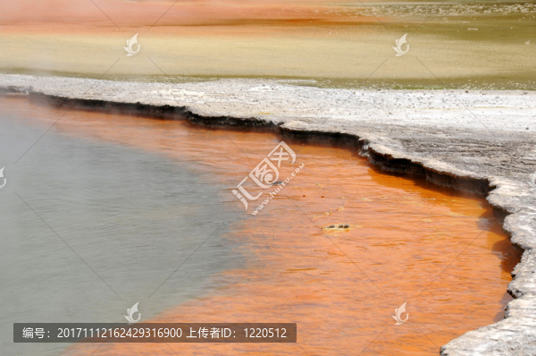 香檳池