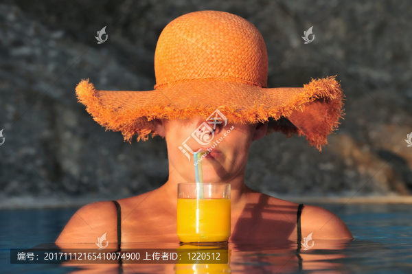 女人
