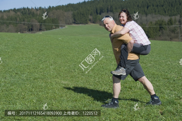 徒步旅行