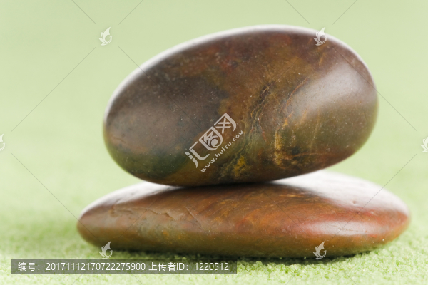 石頭在平衡