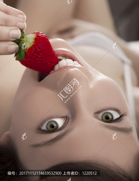 女人