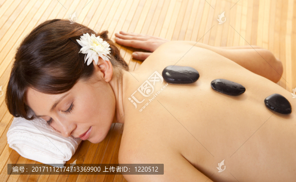 女人