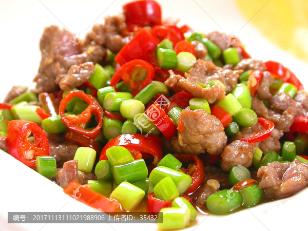 蒜苗炒牛肉,香辣牛肉
