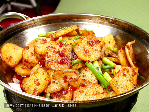 干鍋?zhàn)稳煌炼蛊? title=