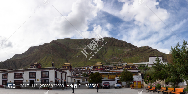 扎寺廣場(chǎng)