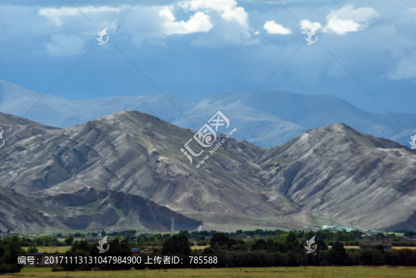 西藏神山