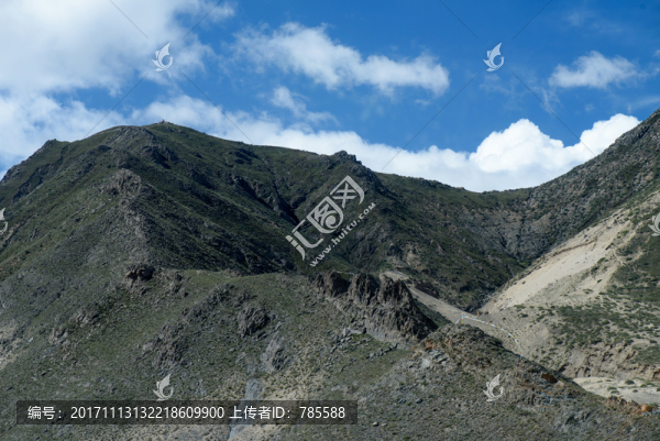 西藏神山