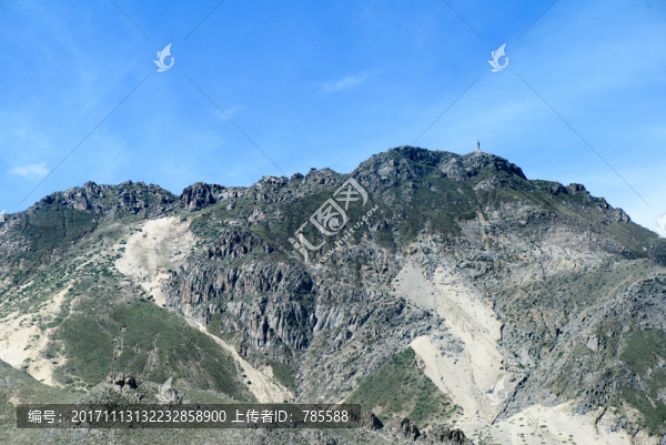 西藏神山
