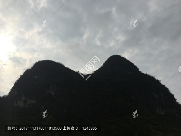 山峰