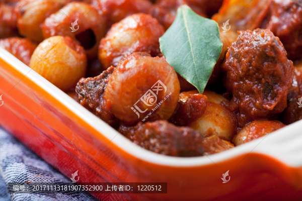 接近傳統(tǒng)希臘stifado