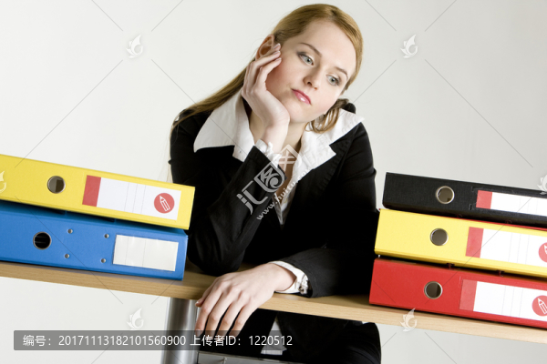 女人