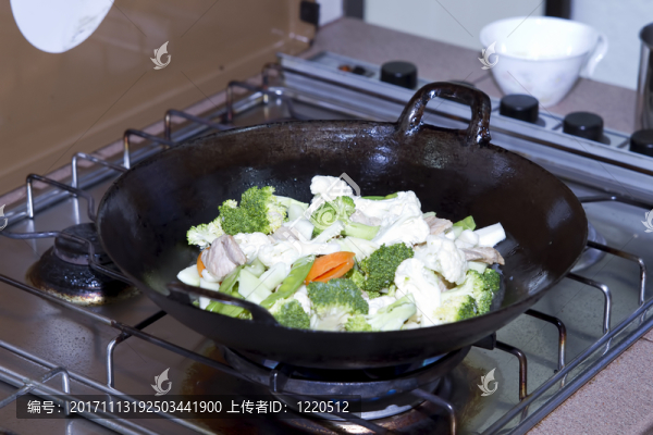 綠色的