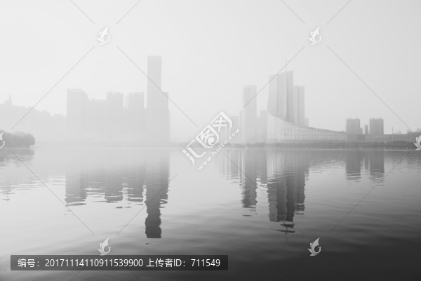 合肥天鵝湖黑白照