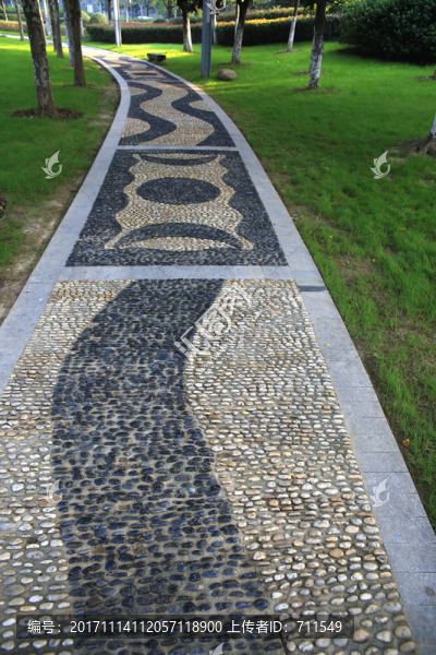 公園小路,鵝卵石路