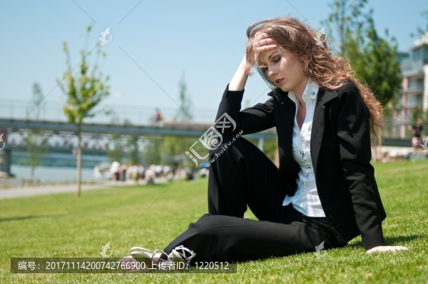 女人