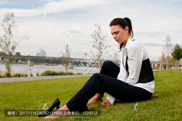 女人