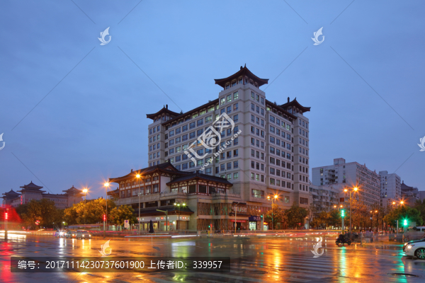 西安城隍夜景,西安商業(yè)街夜景