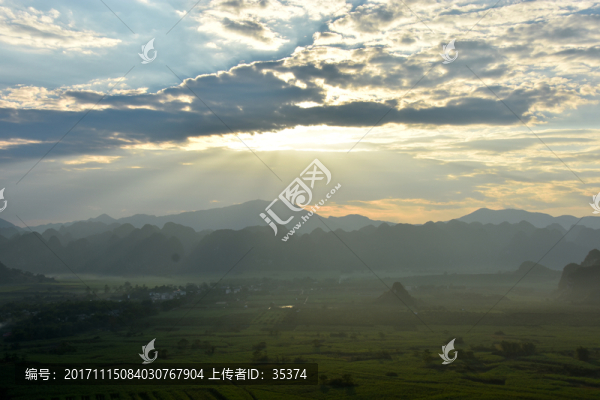 夕陽(yáng)
