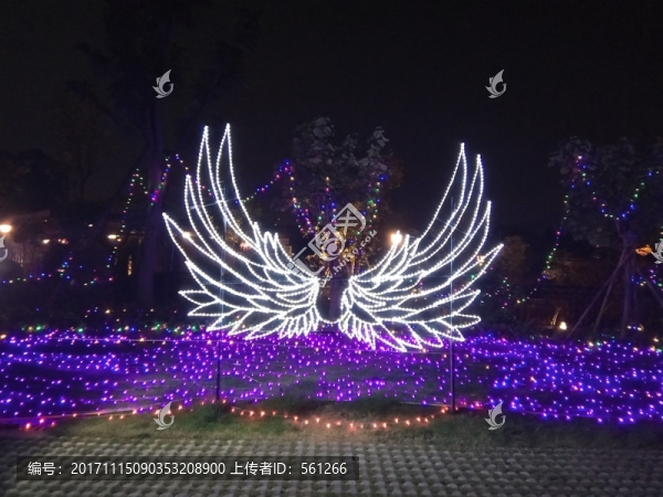 翅膀花燈