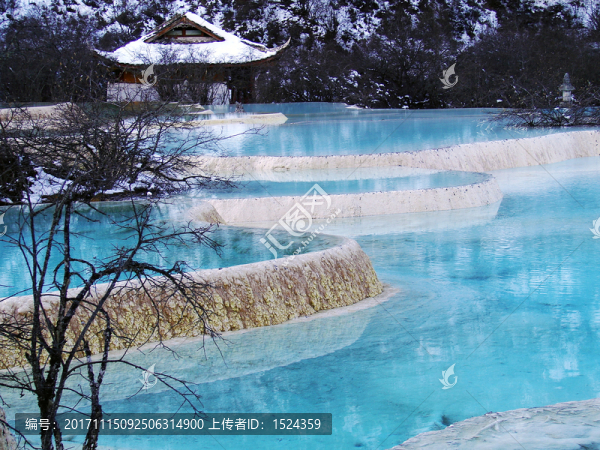 九寨溝的水